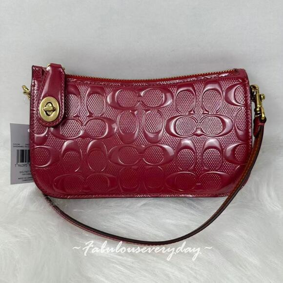 Coach Penn Shoulder Bag In Signature Leather/Gold/Red CCC46 NWT - Picture 1 of 10
